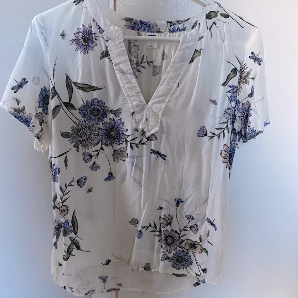 Women size S Petite Floral blouse